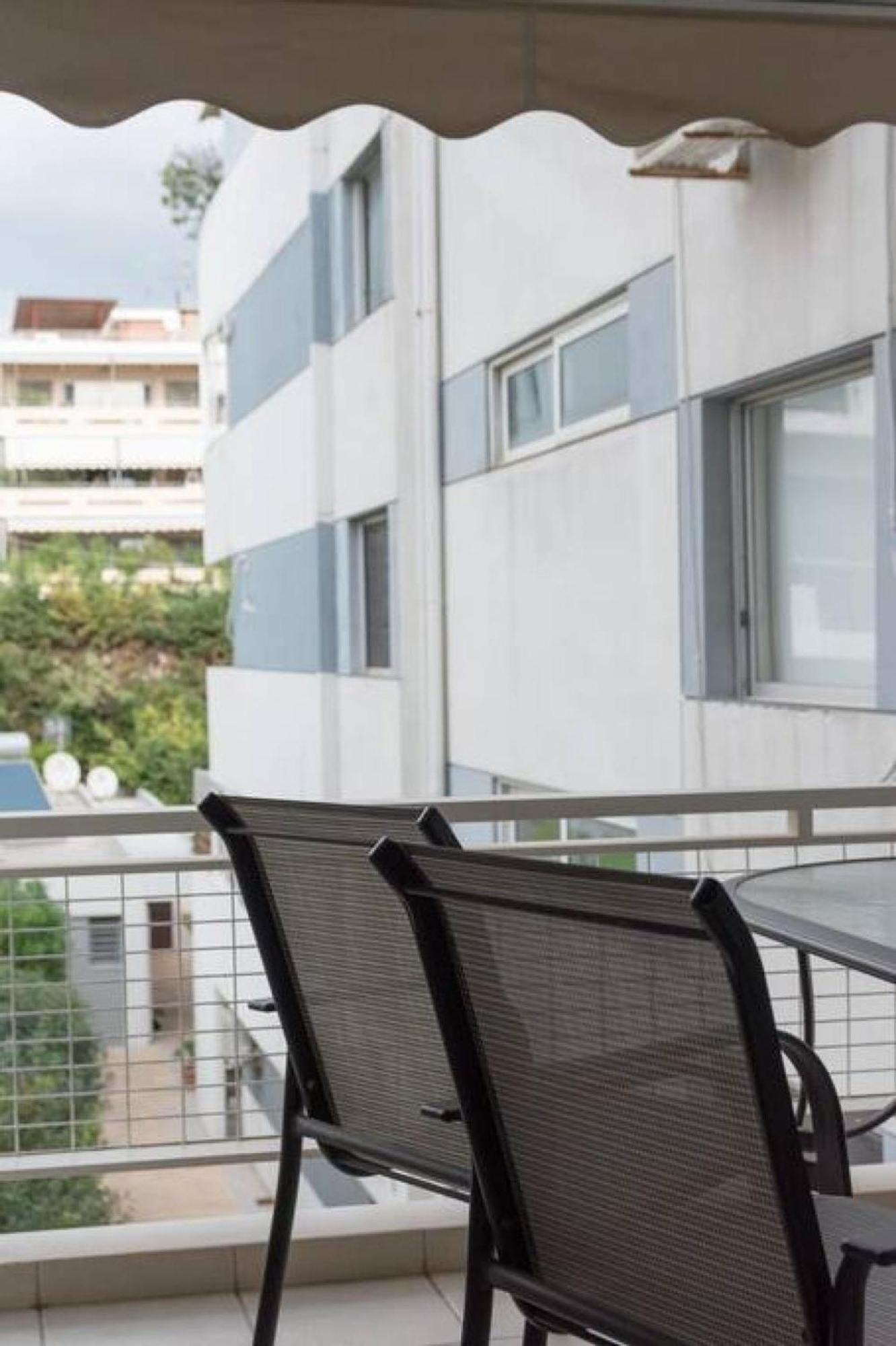 Βουλα A Gem At Voula 1' Walk From The Beach Apartman Athén Kültér fotó